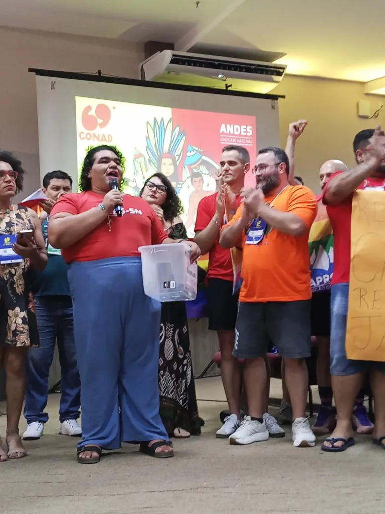 Autonomia e financiamento das universidades estaduais fortalecem plano nacional de lutas