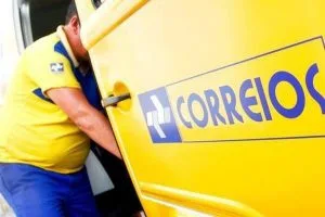 Senado adia para 9 de novembro análise do projeto de privatização dos Correios