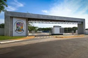 A respeito da nota de esclarecimento emitida pela procuradoria da UEMA e publicada pela universidade em seu site o SINDUEMA se manifesta da seguinte forma: