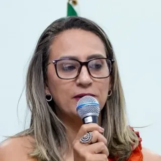 Lucenilda Sueli Mendes C. Abreu